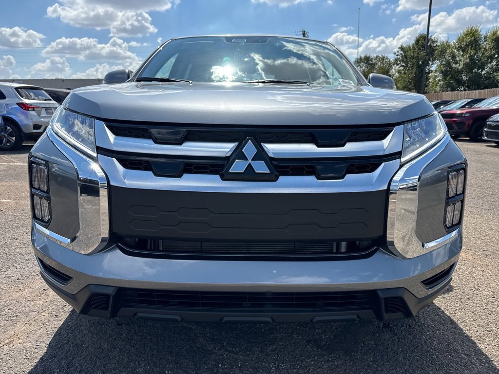 New 2027 Mitsubishi Outlander Sport SE FWD image 2