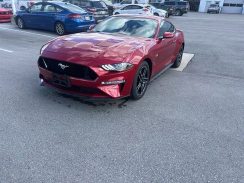 Used 2020 Ford Mustang GT Premium RWD image 3