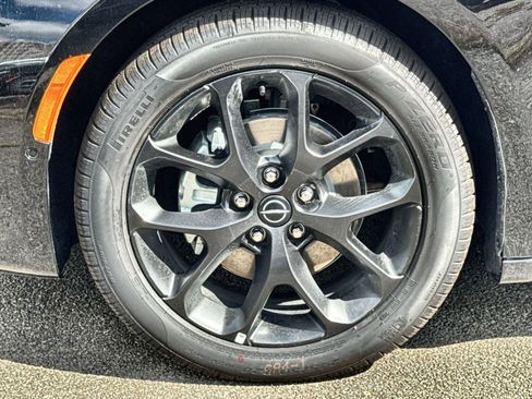 New 2026 Chrysler Pacifica Limited w/ S Appearance Package image 12