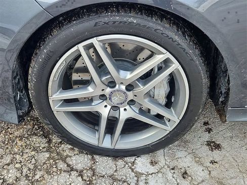 Used 2014 Mercedes-Benz E 550 4MATIC Sedan image 11