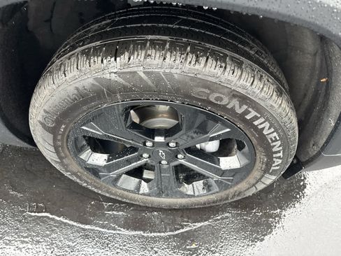 Used 2025 Chevrolet Equinox LT w/ Midnight Edition FWD image 13
