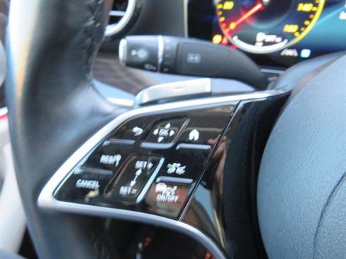 Used 2021 Mercedes-Benz E 350 4MATIC Sedan image 12