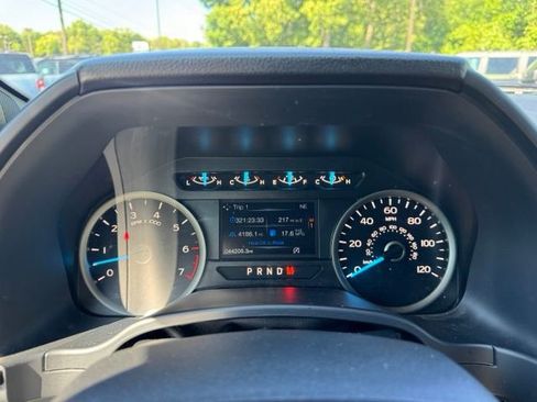 Used 2020 Ford F150 XLT w/ Equipment Group 302A Luxury AWD/4WD image 35