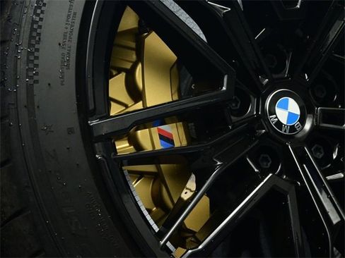 Used 2025 BMW M5 w/ Carbon Package image 50