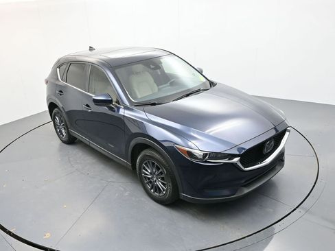 Used 2019 MAZDA CX-5 Touring image 18