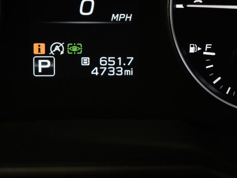 Certified 2025 Subaru Outback Limited AWD/4WD image 27
