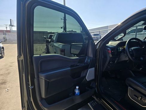 Used 2025 Ford F150 Raptor image 6