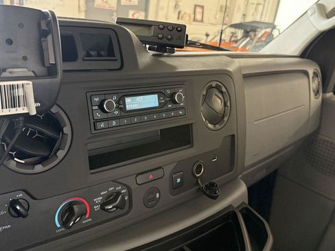 Used 2023 Ford E-350 and Econoline 350 Super Duty w/ Power Windows & Locks Group RWD image 15