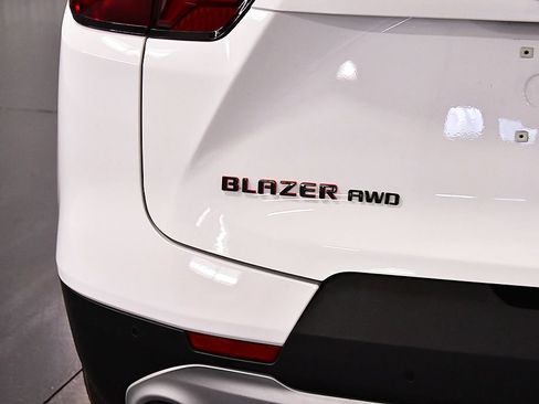 Used 2021 Chevrolet Blazer LT w/ Redline Edition AWD/4WD image 10