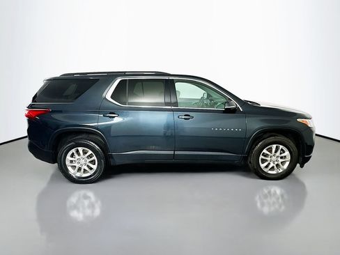 Used 2020 Chevrolet Traverse LT w/ Driver Confidence II Package AWD/4WD image 8