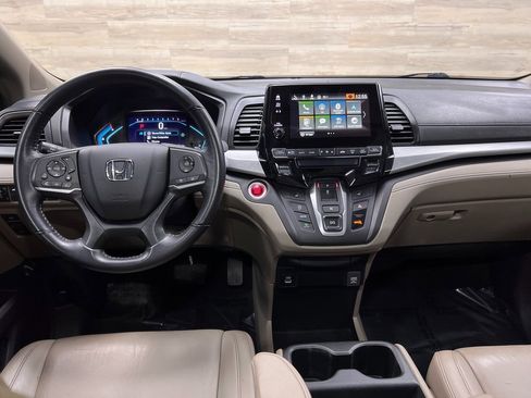 Used 2023 Honda Odyssey EX-L image 2