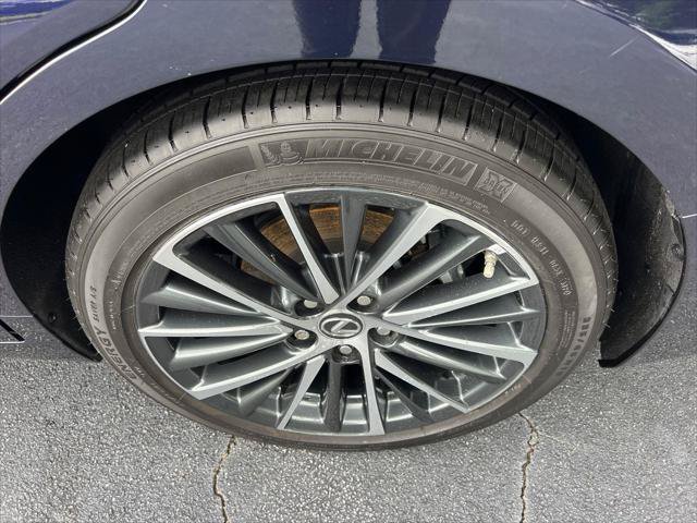 Certified 2025 Lexus ES 300h w/ Premium Package FWD image 21