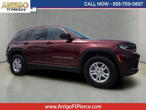 Used 2024 Jeep Grand Cherokee Laredo RWD image 1
