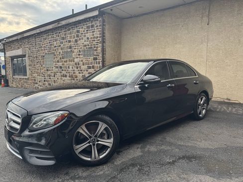 Used 2019 Mercedes-Benz E 300 4MATIC image 3