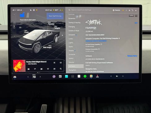 Used 2024 Tesla Cybertruck AWD Crew Cab image 22