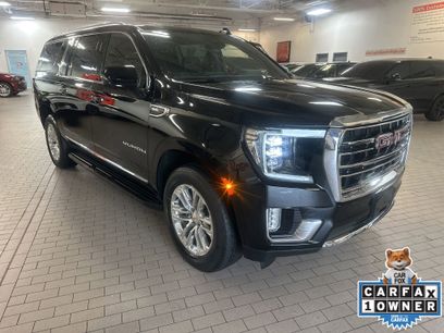 Used 2023 GMC Yukon XL SLT w/ SLT Premium Package