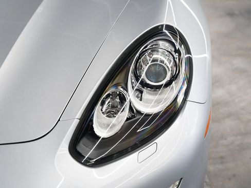 Used 2016 Porsche Panamera image 7