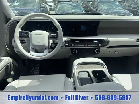 Used 2026 Hyundai Palisade SEL AWD/4WD image 16