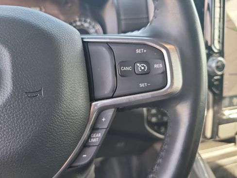 Used 2023 RAM 1500 Laramie AWD/4WD image 27