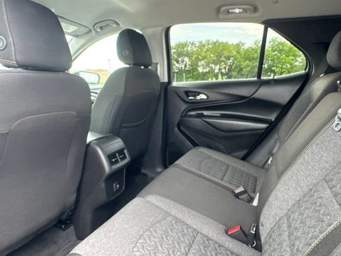 Used 2024 Chevrolet Equinox LT AWD/4WD image 22