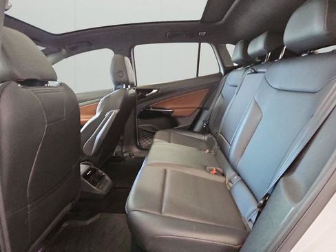 Used 2021 Volkswagen ID.4 Pro S AWD/4WD image 11