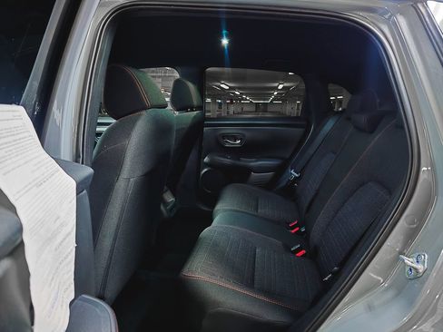 Used 2025 Honda HR-V Sport image 20