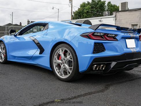 Used 2021 Chevrolet Corvette Stingray Premium Conv w/ Z51 Performance Package RWD image 14