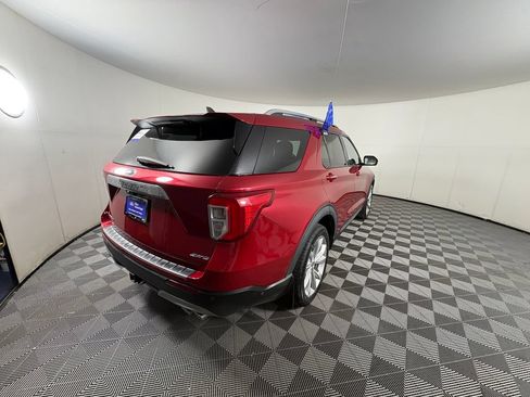 Used 2021 Ford Explorer Platinum w/ Equipment Group 601A AWD/4WD image 5