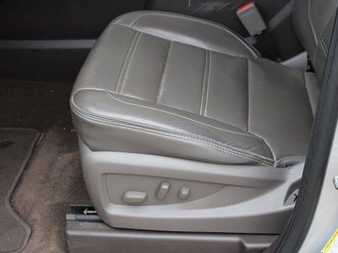 Used 2017 GMC Yukon Denali w/ Open Road Package image 16