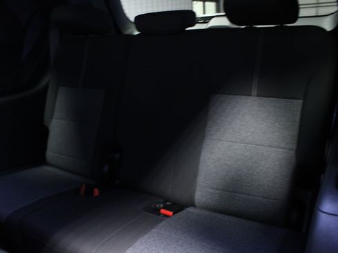 New 2025 GMC Acadia Elevation FWD image 13