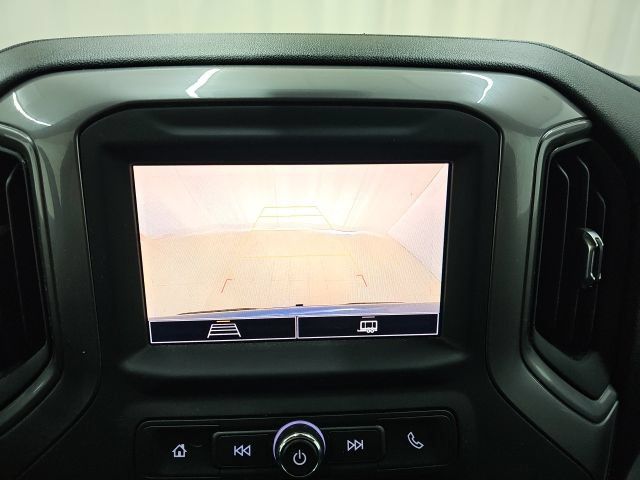 Used 2022 Chevrolet Silverado 1500 Custom AWD/4WD image 6