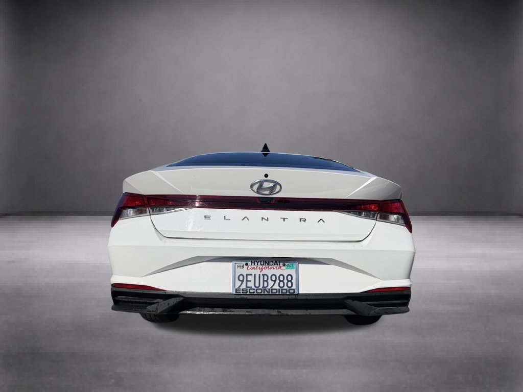 Used 2023 Hyundai Elantra SEL w/ Convenience Package FWD image 16