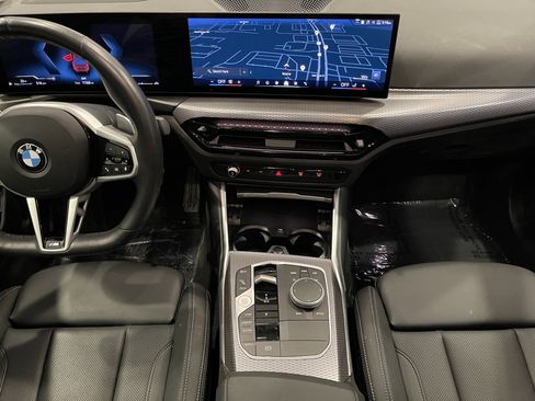 Used 2025 BMW 330i xDrive Sedan w/ M Sport Package image 17