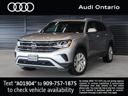 Used 2021 Volkswagen Atlas Cross Sport SE w/ Panoramic Sunroof Package