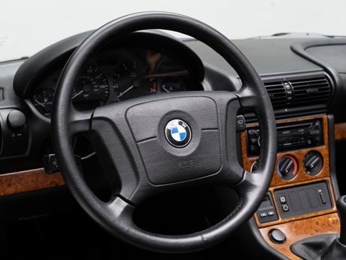Used 1997 BMW Z3 1.9 RWD image 21