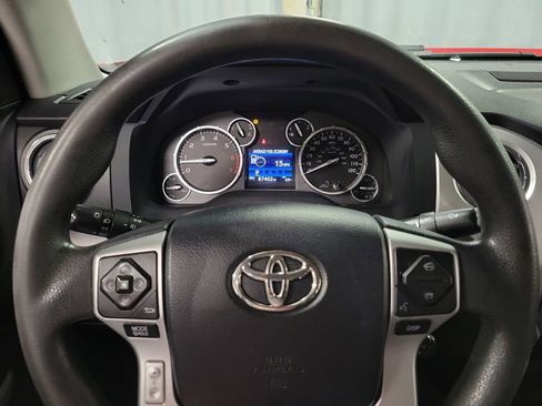 Used 2015 Toyota Tundra SR5 w/ SR5 Upgrade Package AWD/4WD image 14