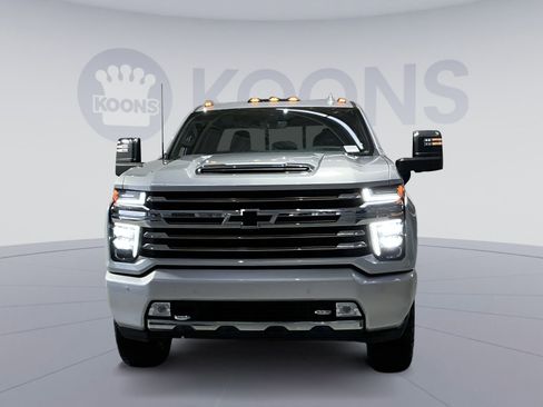 Used 2020 Chevrolet Silverado 2500 High Country w/ Z71 Off-Road Package image 19