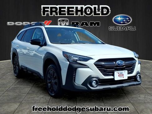 Certified 2024 Subaru Outback Onyx Edition AWD/4WD image 1
