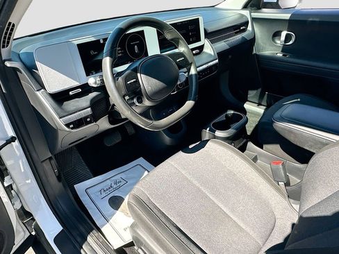 Used 2023 Hyundai Ioniq 5 SE w/ Cargo Package image 9