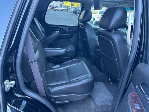 Used 2013 GMC Yukon Denali AWD/4WD image 12