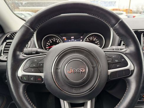 Used 2020 Jeep Compass Limited AWD/4WD image 31