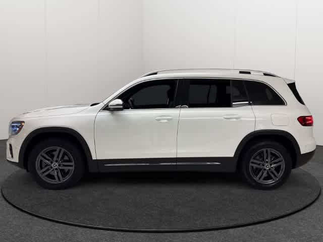 Certified 2026 Mercedes-Benz GLB 250 4MATIC image 3