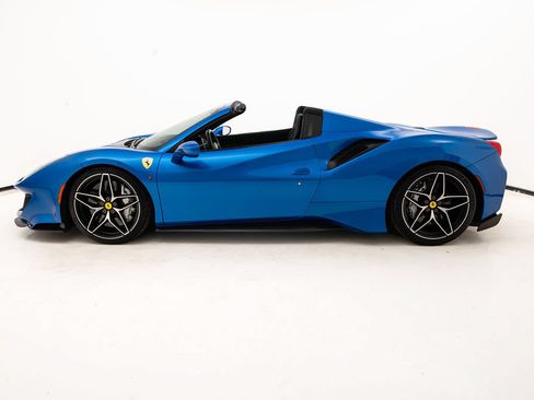 Certified 2019 Ferrari 488 Pista Spider RWD image 8