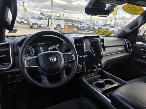 Used 2025 RAM 1500 Big Horn AWD/4WD image 44