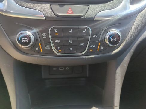 Certified 2021 Chevrolet Equinox LT AWD/4WD image 24