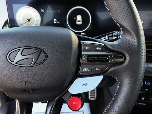 Used 2026 Hyundai Elantra N FWD image 23