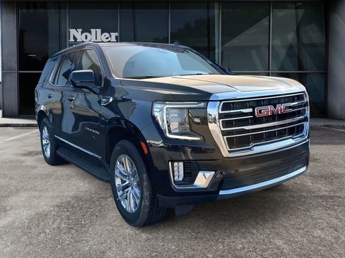 Used 2022 GMC Yukon SLT AWD/4WD image 3