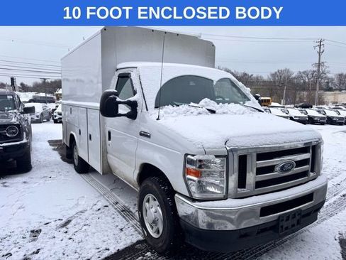 Used 2021 Ford E-350 and Econoline 350 Super Duty w/ Power Windows & Locks Group image 1