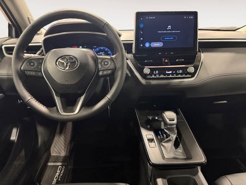 New 2026 Toyota Corolla Cross XLE AWD/4WD image 10