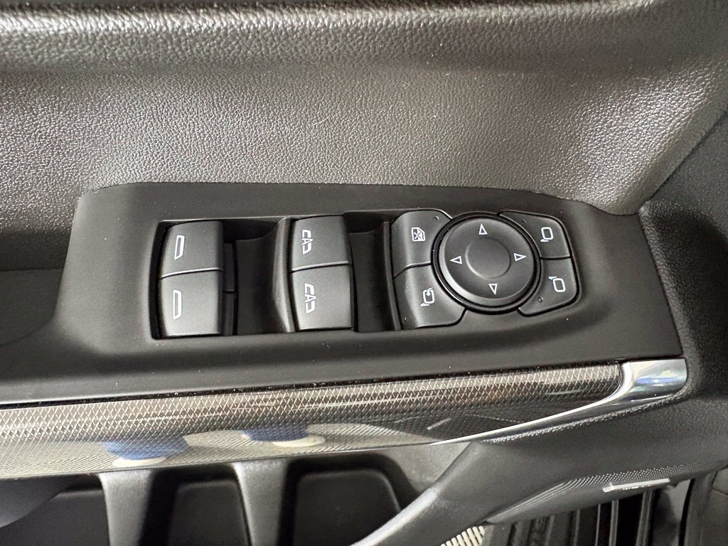 Used 2021 GMC Sierra 1500 AT4 w/ AT4 Premium Package AWD/4WD image 19